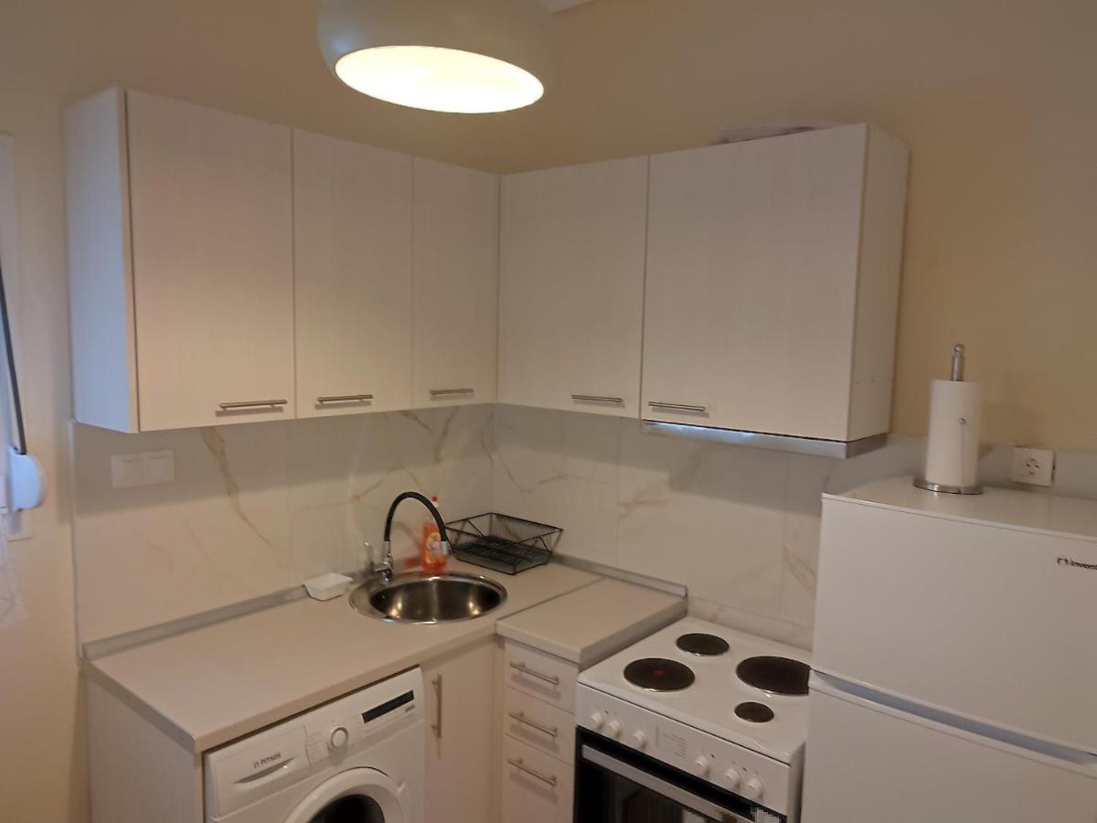Estrella Rooms Nea Kallikrateia Екстериор снимка