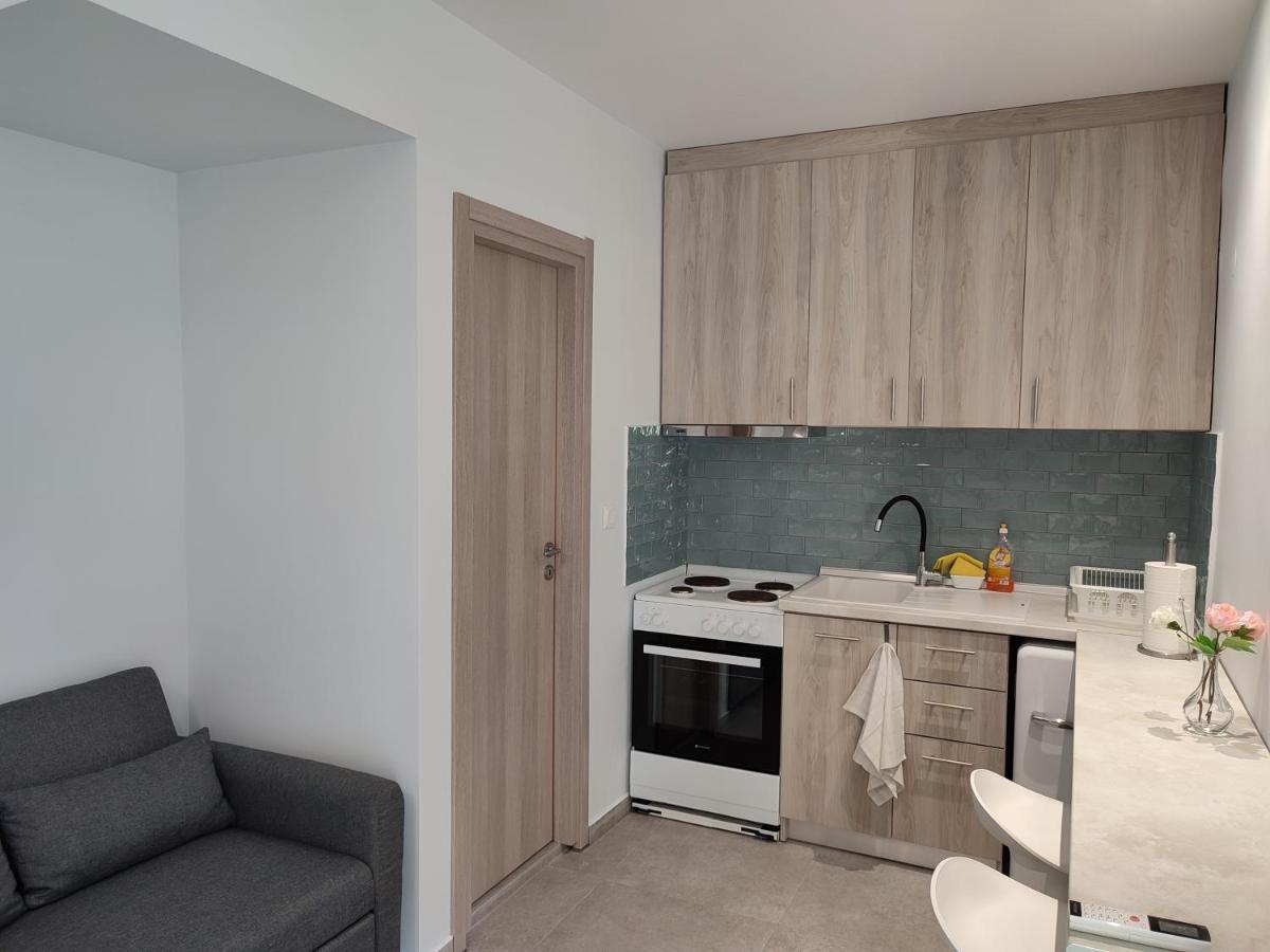 Estrella Rooms Nea Kallikrateia Екстериор снимка