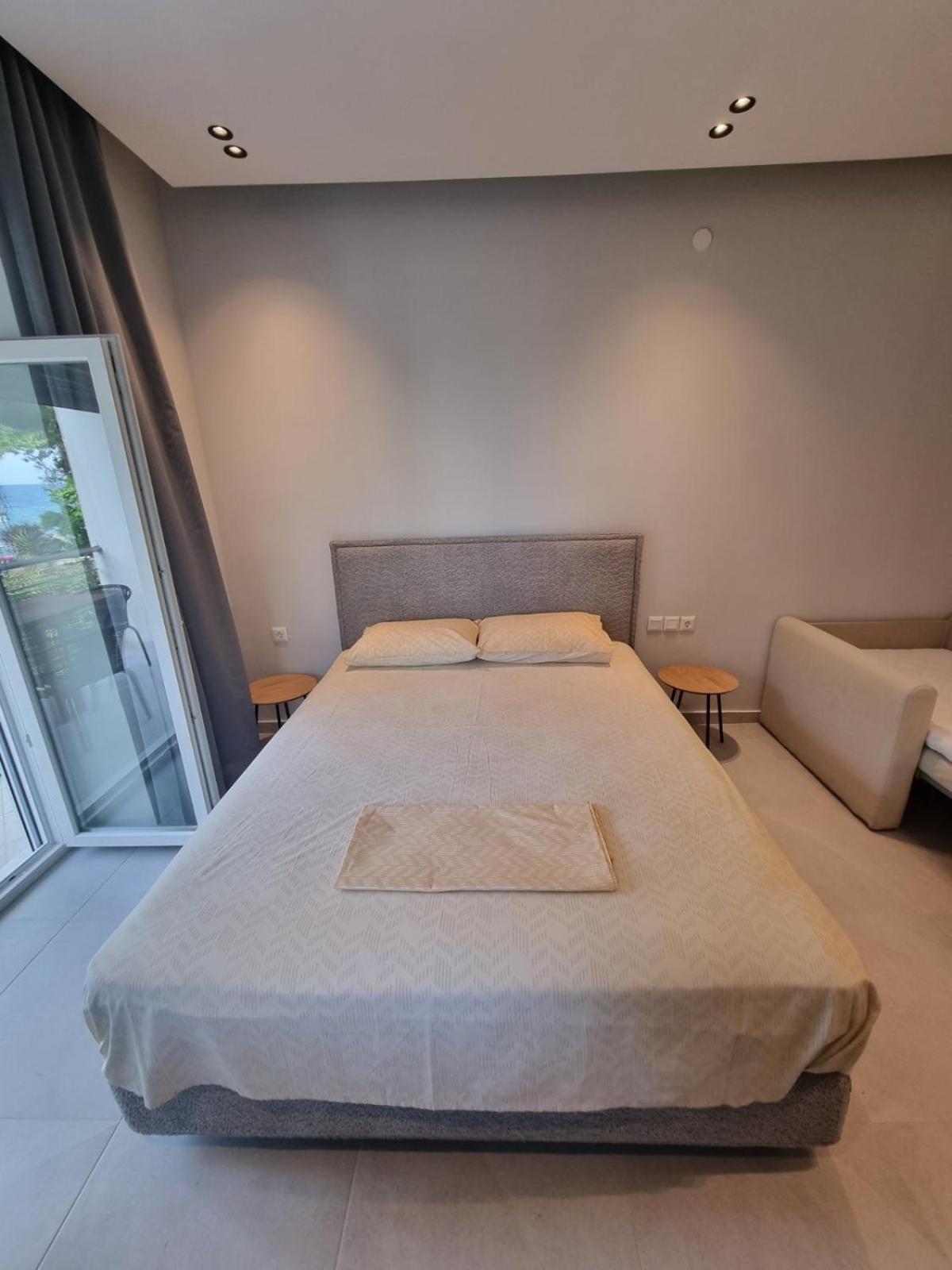 Estrella Rooms Nea Kallikrateia Стая снимка