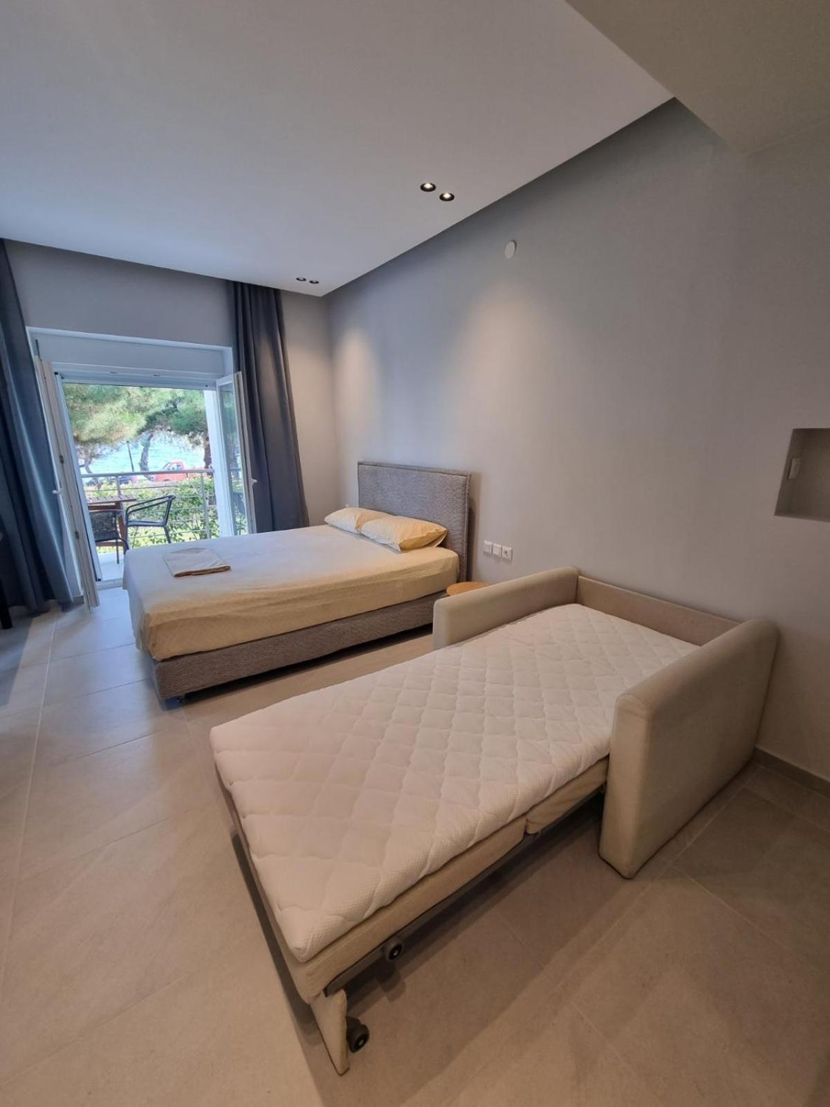 Estrella Rooms Nea Kallikrateia Стая снимка