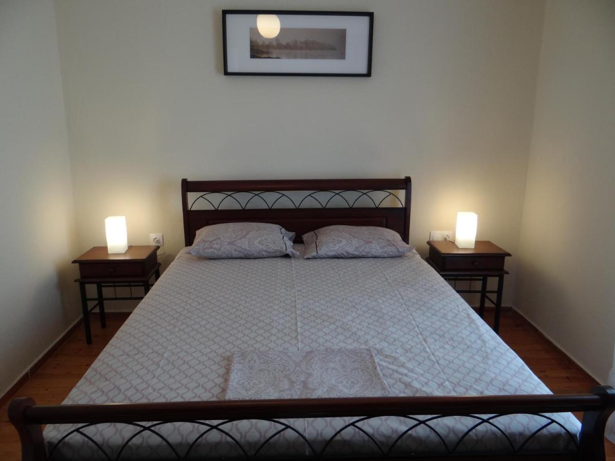 Estrella Rooms Nea Kallikrateia Екстериор снимка